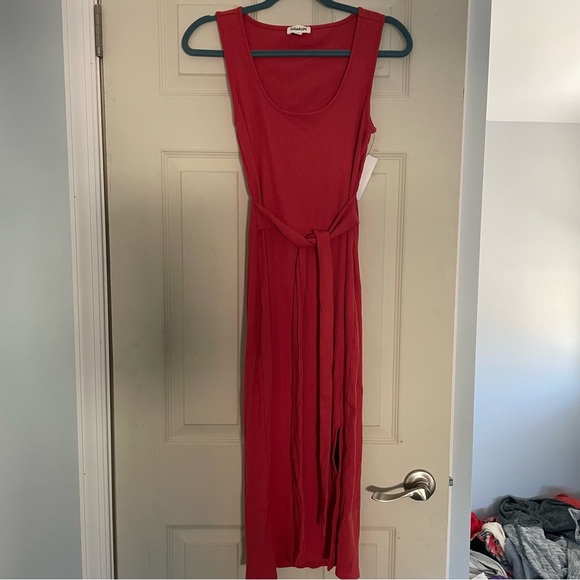 Sugarlips Medium Coral Midi Dress - Picture 4 of 7